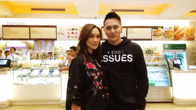 Damian dan sang istri. (Foto: D.N Mustika Sari/kumparan)