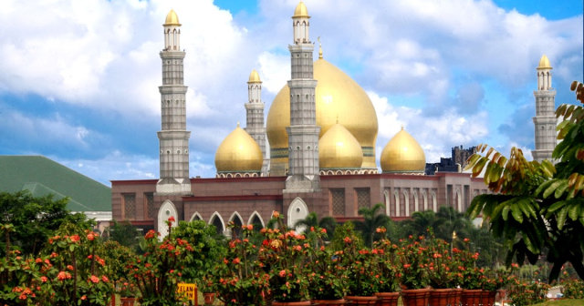 Mengunjungi Masjid Kubah Emas di Depok Bikin Suasana Ramadhan Makin Terasa