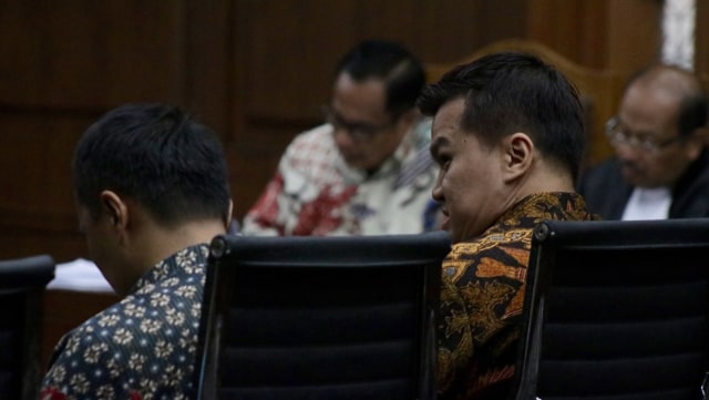 Andi Narogong dalam sidang e-KTP (Foto: Fanny Kusumawardhani/kumparan)