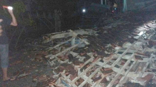 Sejumlah Bangunan Rusak Akibat Gempa Beruntun di Sulawesi Tengah (97063)