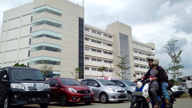 Gedung baru RS Sumber Waras (Foto: Fanny Kusumawardhani/kumparan)