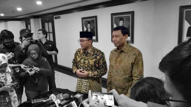 Wiranto bertemu Zulhas di Gedung DPR (Foto: Fahrian Saleh/kumparan)