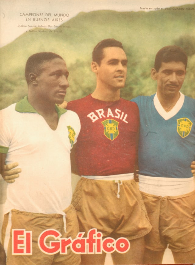 Djalma Santos (kiri) dan Nilton Santos (kanan) (Foto: Wikimedia Commons)