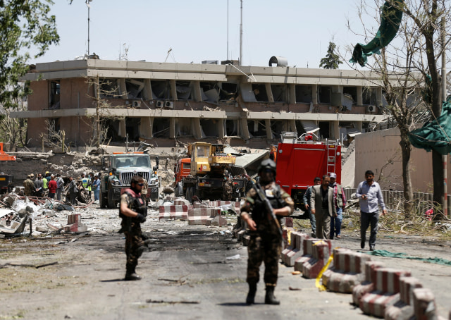 Bom di Kabul (Foto: Reuters/Mohammad Ismail)