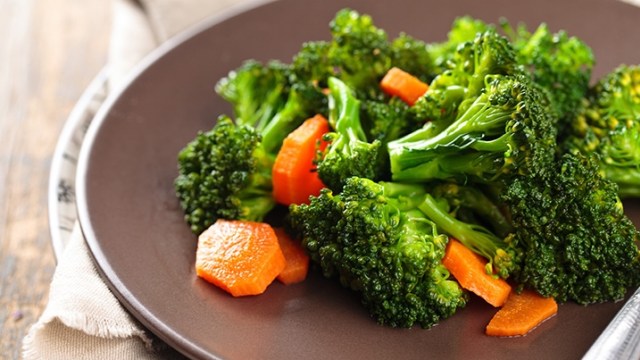 Konsumsi sayuran hijau (Foto: Thinkstock)