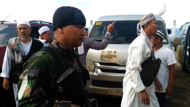 Evakuasi WNI di Marawi (Foto: ANTARA FOTO/Al Jazeera/Adi Guno)