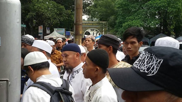 Aksi bela ulama (Foto: Teuku Valdy/kumparan)