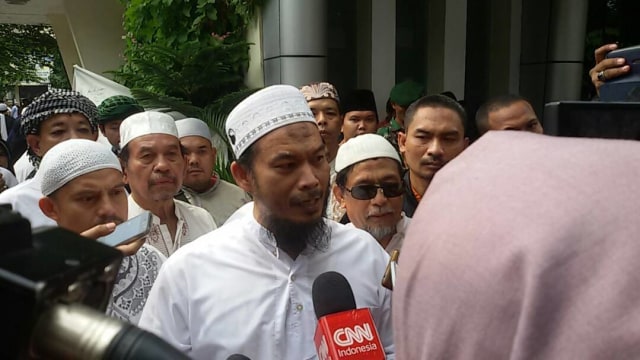 Ustaz Sambo di Komnas HAM (Foto: Teuku Valdy/kumparan)