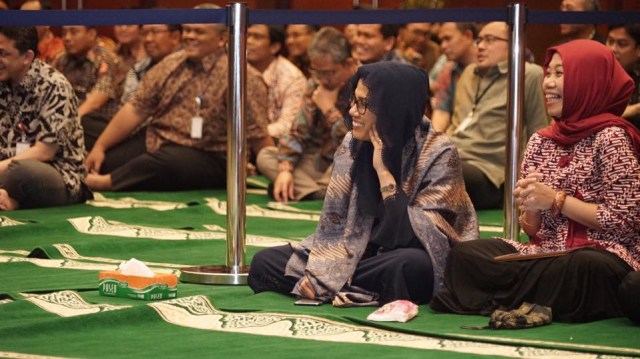 Sri Mulyani Buka Bersama Para Pejabat (Foto: Dok. Facebook Sri Mulyani)