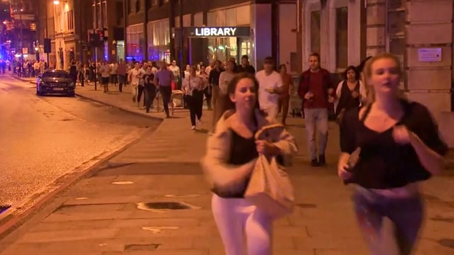 Teror di London. (Foto: AP Photo/Sky news via AP)