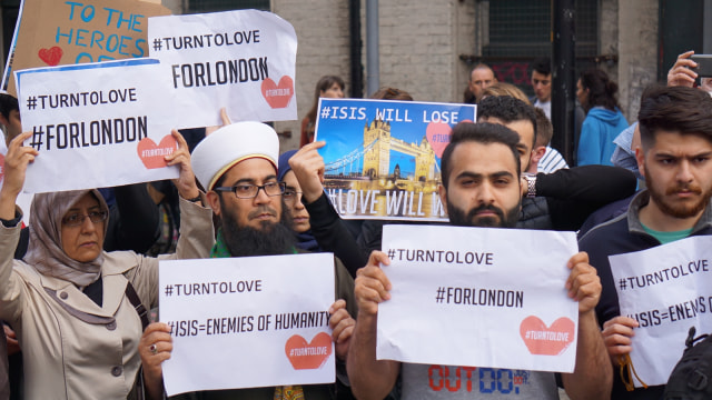 Teror di London. (Foto: AP Photo/Raphael Satter)