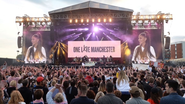 Ariana Grande di One Love Manchester (Foto: Dave Hogan/One Love Manchester/Handout via REUTERS)