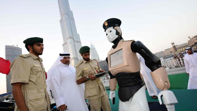 RoboCop pertama di Dubai, Uni Emirat Arab. (Foto: Dubai Media Office)