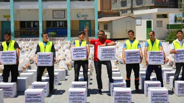 Sembako dari Indonesia untuk rakyat Palestina. (Foto: Dok. KBRI Amman)