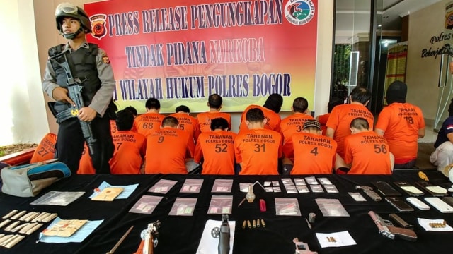 Polisi temukan ekstasi alien di Bogor (Foto: Dok. Humas Polres Bogor)