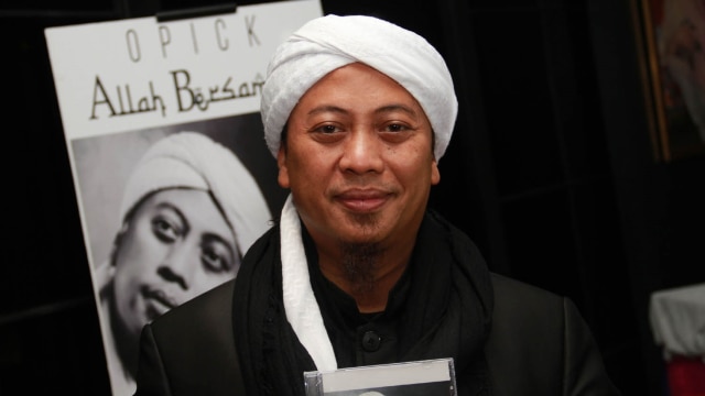 Opick launching album "Allah Bersamamu" (Foto: Munady)