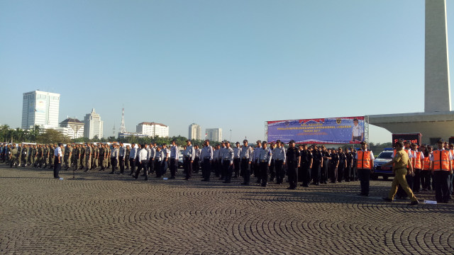 Apel pengecekan kesiapan Operasi Lebaran. (Foto: Aria Pradana/kumparan)