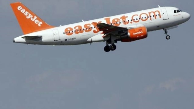 Hendak Liburan, Pilot Ini Malah Terbangkan Pesawat yang Ditumpanginya (19081)