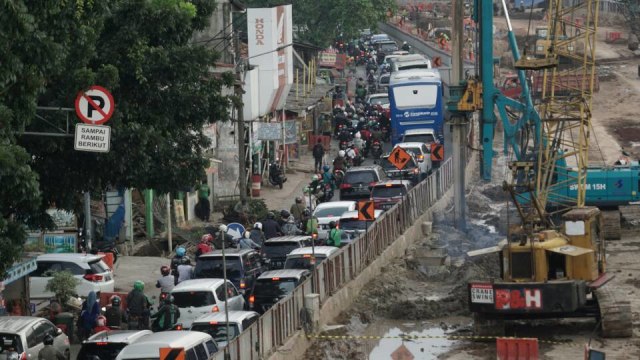 Macet Kuningan Mampang (Foto: Aditia Noviansyah/kumparan)