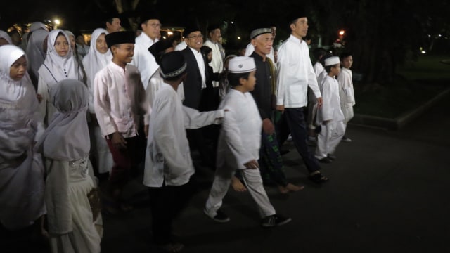 Kirab Nuzulul Quran di Kompleks Istana (Foto: Yudhistira Amran Saleh/kumparan)