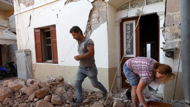 Gempa di Turki hingga Yunani (Foto: Reuters/Giorgos Moutafis)