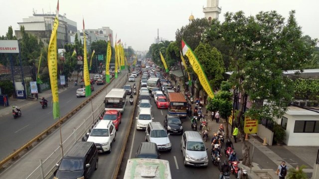 Warung Buncit arah Mampang (Foto: Dok. Indra)