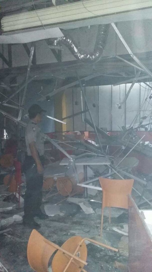 Transmart Pondok Gede terbakar  (Foto: Dok. Polres Bekasi)