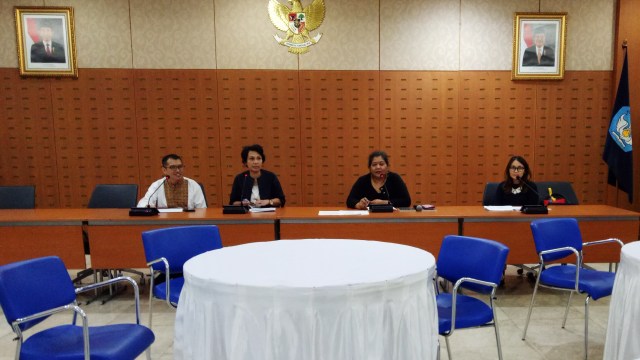 Agus, Suharti, Novi, dan Laura. (Foto: Utomo P/kumparan)