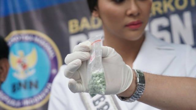 Pemusnahan barang bukti narkoba oleh BNN (Foto: Aditia Noviansyah/kumparan)