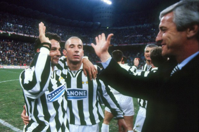 Lippi bersama Baggio dan Vialli. (Foto: Wikimedia Commons)