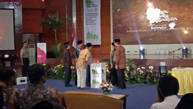 JK teken MOU di Kementerian Pariwisata  (Foto: Kevin Kurnianto/kumparan)