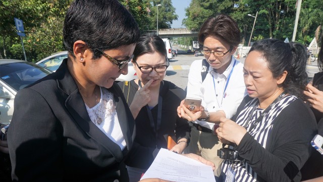 Pengacara Siti Aisyah (Foto: Agus Setiawan/Antara)