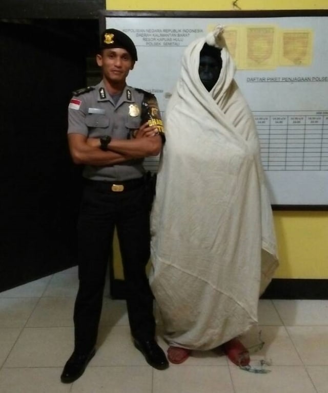 700+ Hantu Pocong Pic HD Terbaik