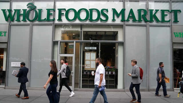 Whole Foods Market, jaringan ritel makanan Foto: REUTERS/Carlo Allegri