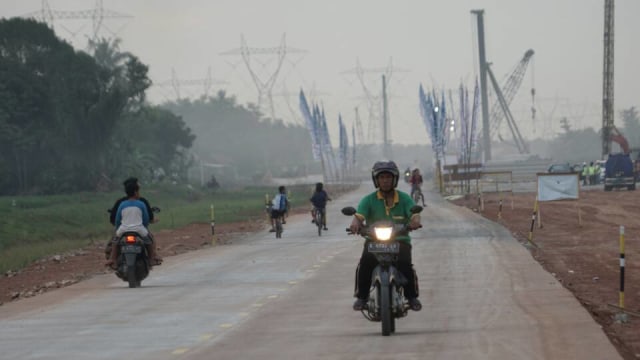 Jembatan di kawasan Banjarnegara, Wonosobo. (Foto: Aditia Noviansyah/kumparan)
