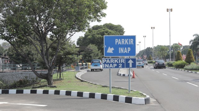 Ilustrasi parkir inap di kawasan bandara. Foto: Rakha Mufrihandhanu​/kumparan