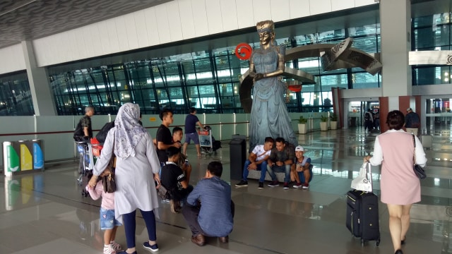 Terminal 3 Bandara Soekarno-Hatta terlihat sepi (Foto: Amanaturrosyidah/kumparan)