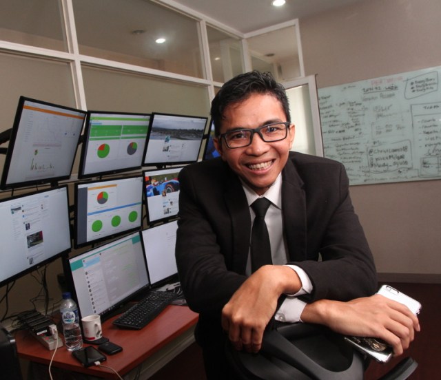 Doktor Fisika di Balik Sukses Obama dan Jokowi - kumparan.com