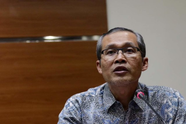 KPK Segel Ruangan Gubernur Dan Bendahara DPD Golkar Bengkulu | Kumparan.com