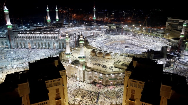 Masjidil Haram, Mekkah, Arab Saudi. Foto: REUTERS/Ahmed Jadallah