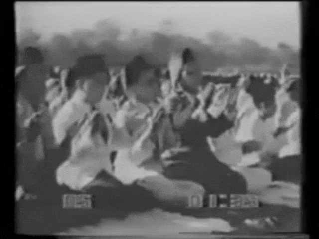 Salat Id masa penjajahan. (Foto: dok.Youtube)