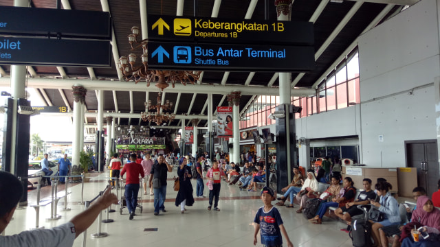 Suasana di Terminal 1 Soekarno-Hatta. (Foto: Johanes Hutabarat/kumparan)