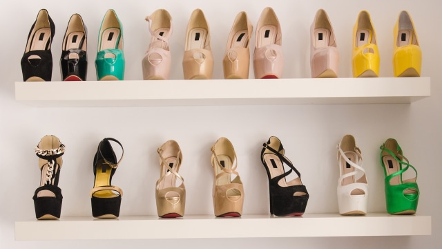 Simpan high heels di lemari (Foto: Thinkstock)