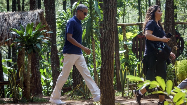 Obama kunjungi Puncak Becici di Dlingo, Yogyakarta (Foto: ANTARA FOTO/Hendra Nurdiyansyah)