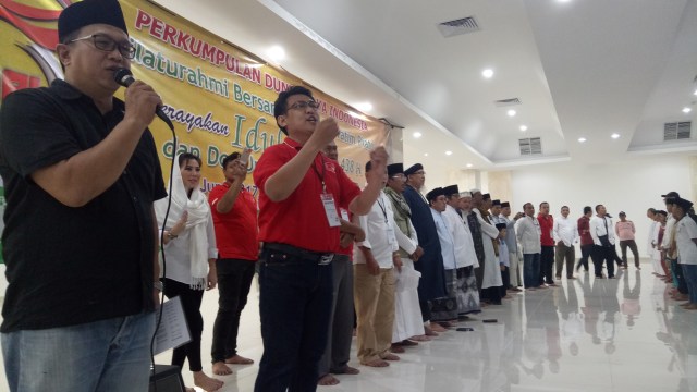 Silaturahmi Kakak angkat Ahok Andi Analta Amier (Foto: Aria Pradana/kumparan)