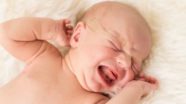 Bayi menangis untuk bernafas pertama kali. (Foto: Thinkstock)