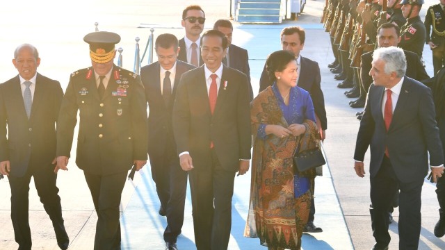 Jokowi dan Iriana di Ankara, Turki (Foto: Laily - Biro Pers Setpres)