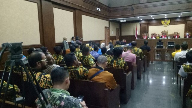 Sidang Fahd, AMPG penuhi pengadilan (Foto: Marcia Audita/kumparan)