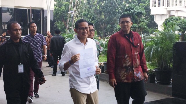 Sandiaga Uno tiba di KPK. (Foto: Iqra Ardini/kumparan)