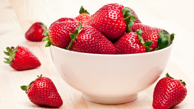 Manfaat jus strawberry